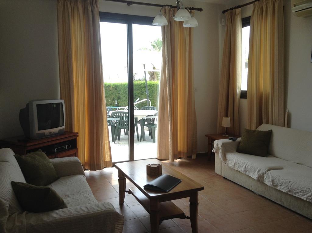 Aura Holiday Villas Pafos Zewnętrze zdjęcie